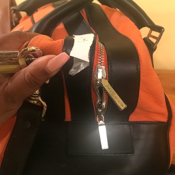 Handbag - Picture 8 of 8